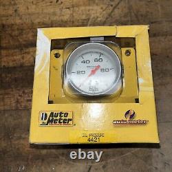 Auto Meter 4421 Ultra-Lite 2-5/8 Mechanical Oil Pressure Gauge, 0-100 PSI
