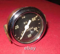 Vintage Stewart Warner 2 1/8 0-80 psi mechanical oil pressure gauge brass SCTA